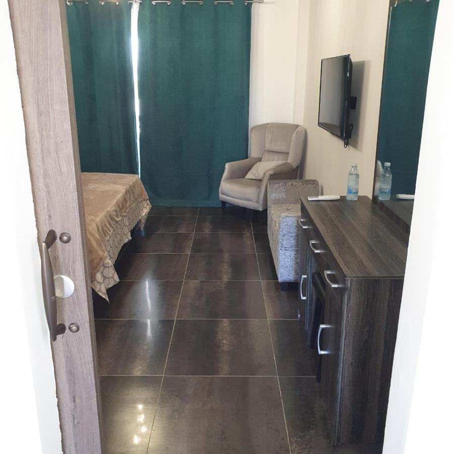 Ahoy Deluxe Apts Apartment Ayia Napa Luaran gambar